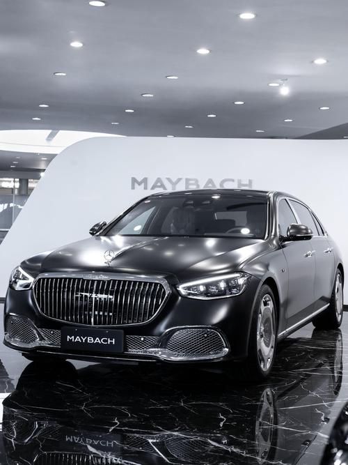 东莞莞城区华汇博企业管理咨询岚图汽车的售后服务让用户无忧出行，迈巴赫未来的豪华车趋势